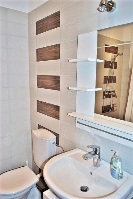 Orangehomes Kalvin Sq 2 Bedroom Apartment Budapeşte Dış mekan fotoğraf