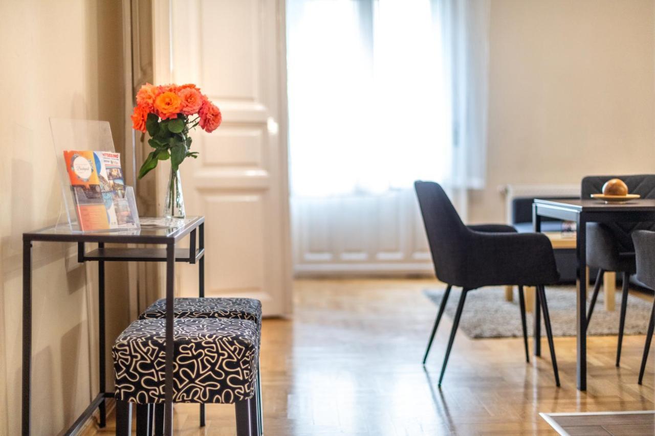 Orangehomes Kalvin Sq 2 Bedroom Apartment Budapeşte Dış mekan fotoğraf
